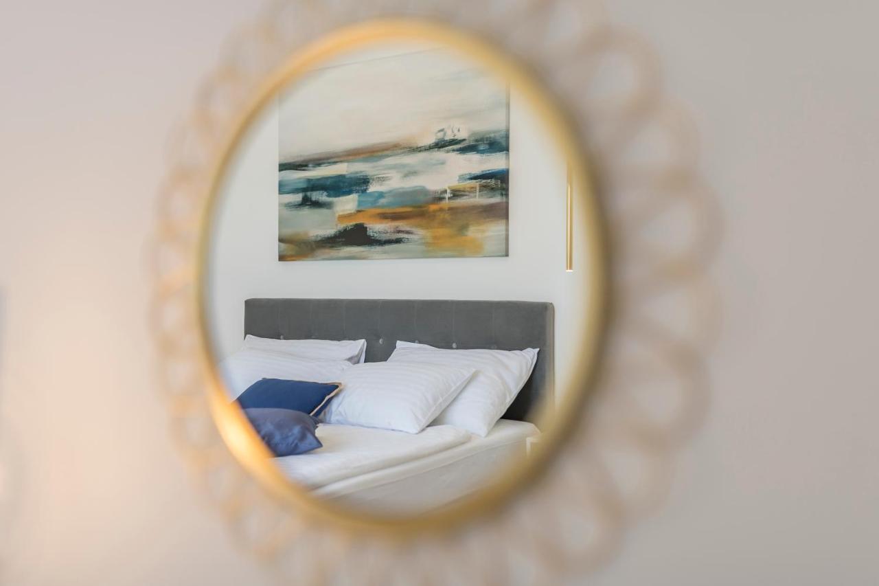 Apartment Shades Of Blue Хвар Екстер'єр фото